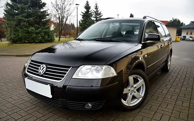 volkswagen passat płock Volkswagen Passat cena 9500 przebieg: 256000, rok produkcji 2001 z Płock